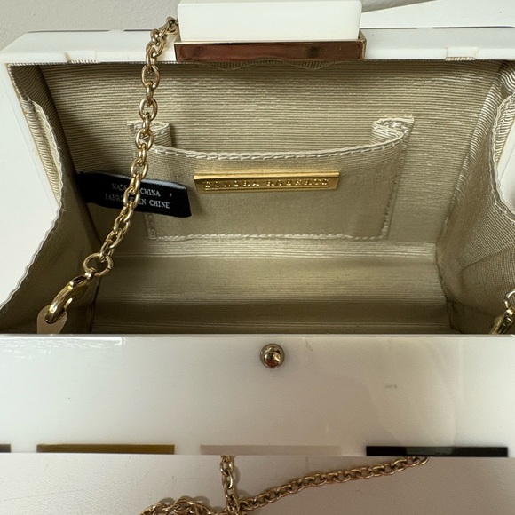 Sondra Roberts Box Purse Evening Bag Acrylic with Square Shell Pattern EUC - Picture 6 of 8